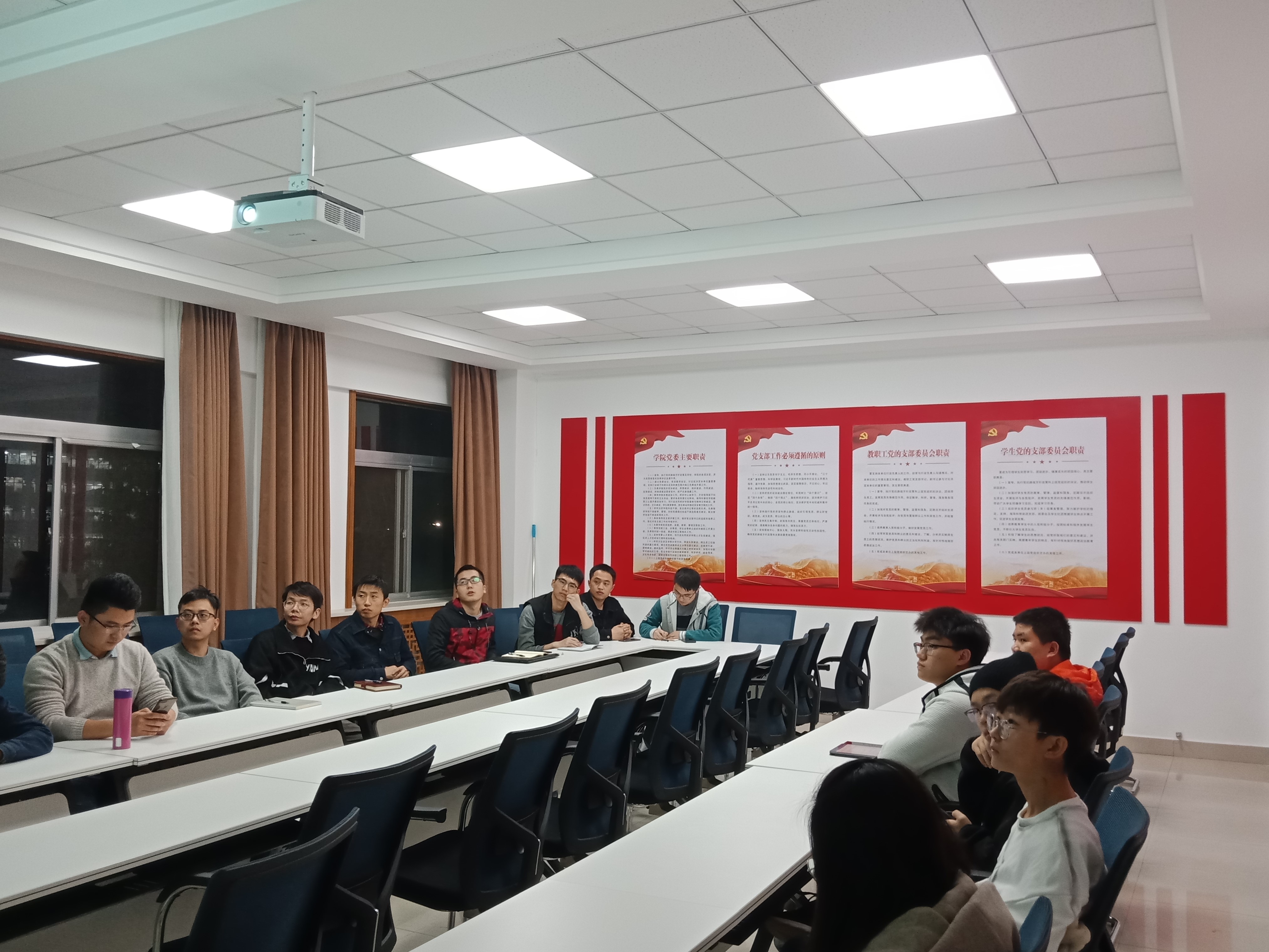 fa58f1bd1b974a30895f3836d40b1daf.jpg fa58f1bd1b974a30895f3836d40b1daf.jpg