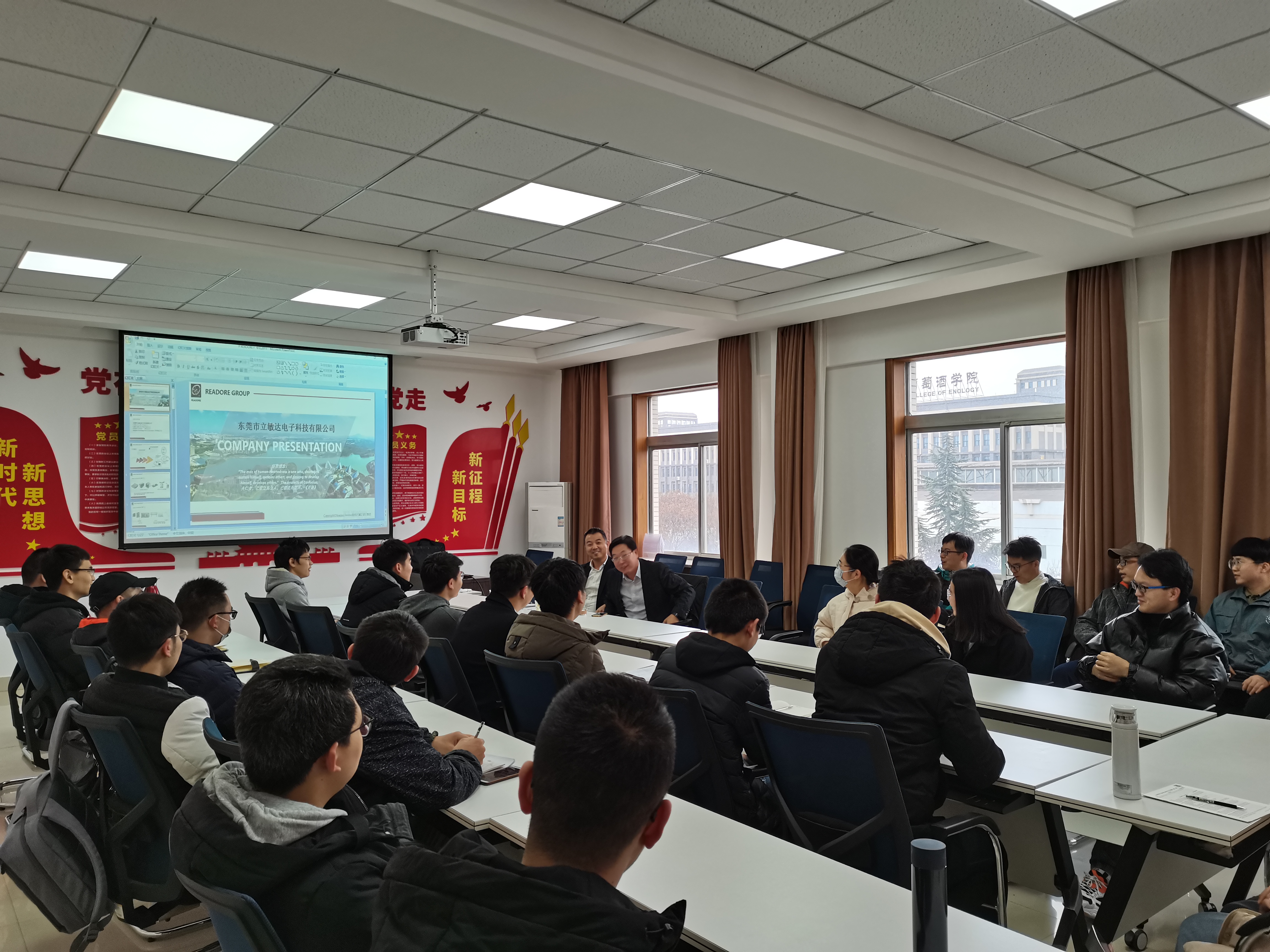 8d688e3ab8df4d65a753fa0408fc0768.jpg 8d688e3ab8df4d65a753fa0408fc0768.jpg