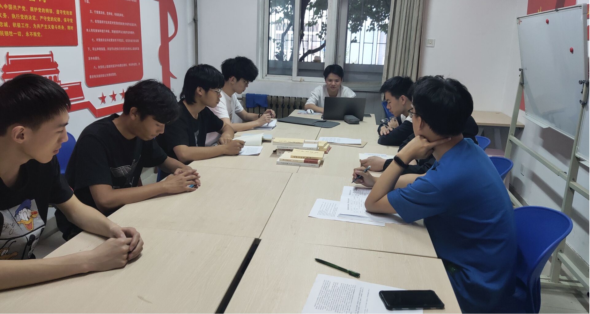 37cd33b67fb84a158a4194e5e3fa37d0.jpg 37cd33b67fb84a158a4194e5e3fa37d0.jpg