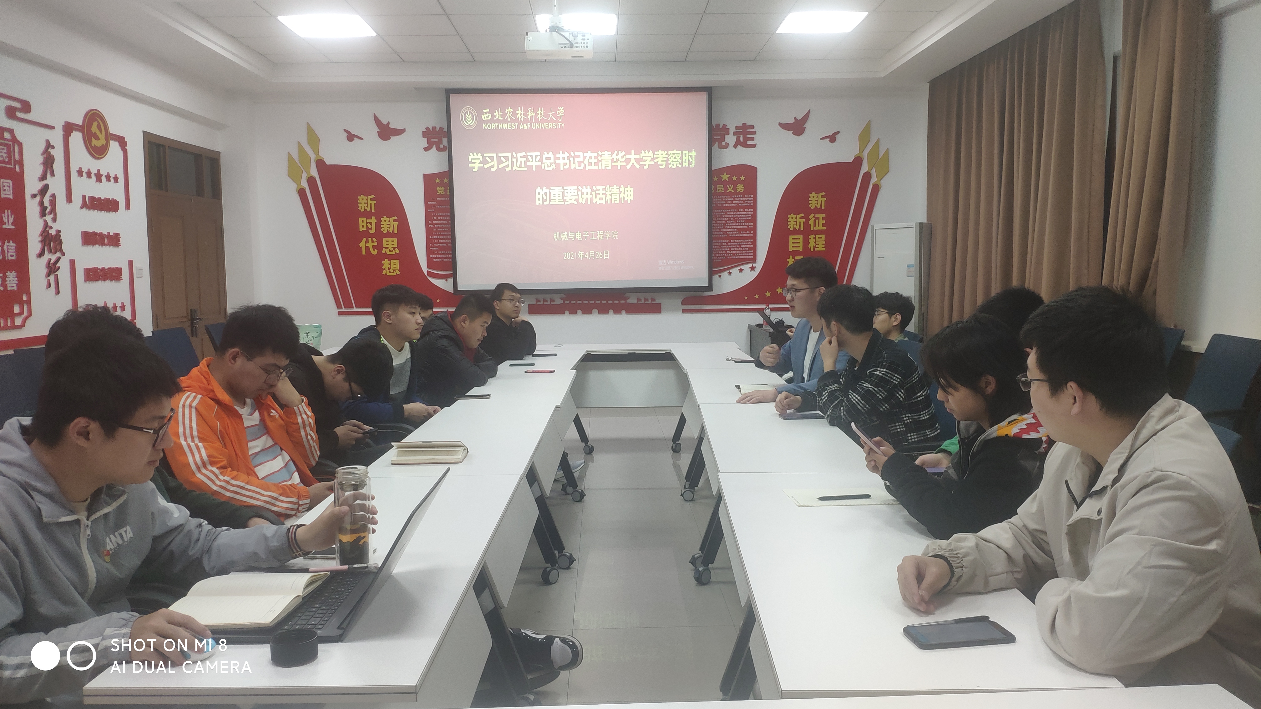 ace198a77bab40d6bcde03cd35fd537c.jpg