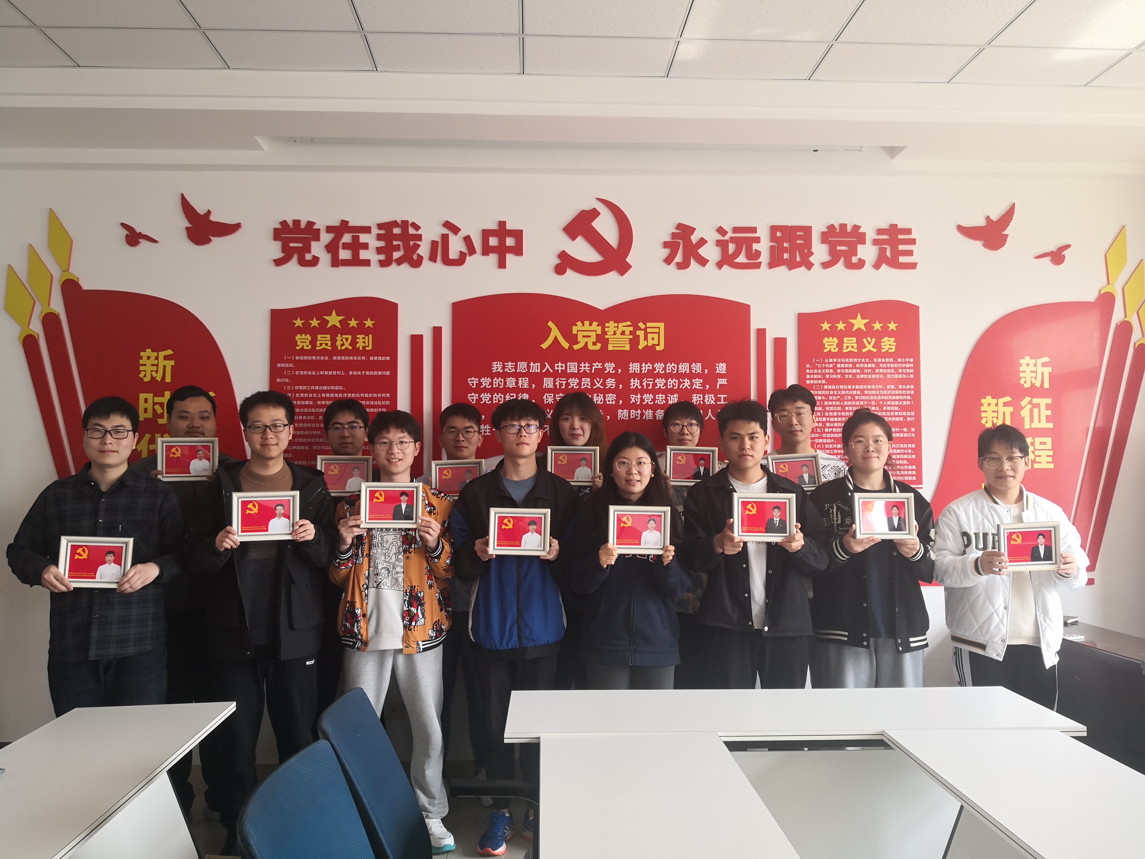 b90a24e0499b44d4878492a88689d86a.jpg b90a24e0499b44d4878492a88689d86a.jpg